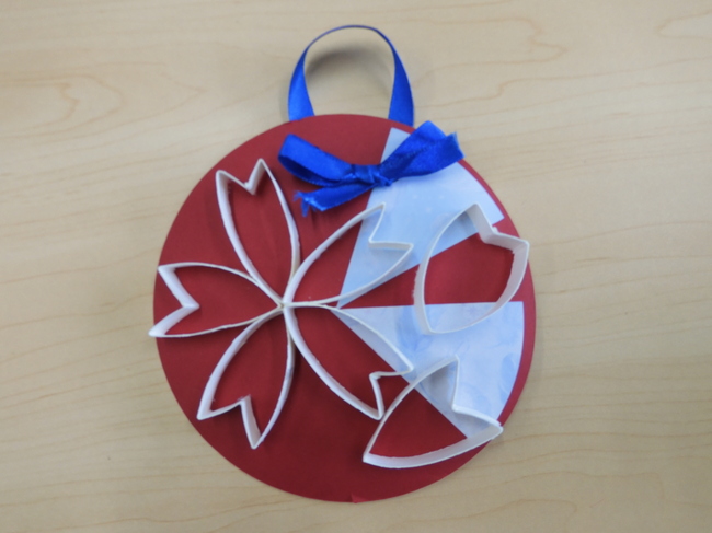 創る貝･･･今回はさくらリースを作りました